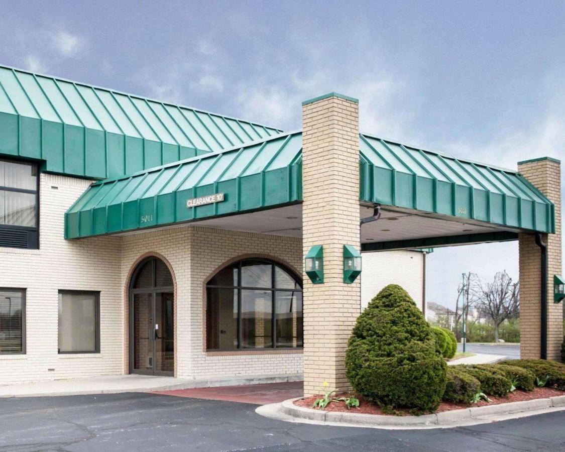 Quality Inn And Suites Indianapolis Eksteriør billede