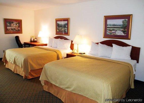 Quality Inn And Suites Indianapolis Værelse billede